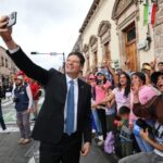 Familias morelianas llenan de color el Centro Histórico durante desfile por el natalicio de Morelos